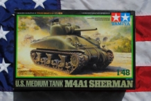 images/productimages/small/M4A1 SHERMAN U.S.Medium Tank Tamiya 32523.jpg